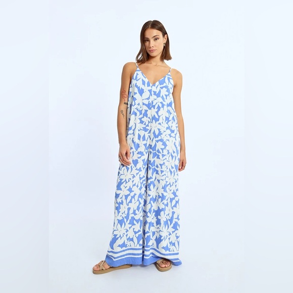 Lili Sidonio Pants - Lili Sidonio Woven Jumpsuit